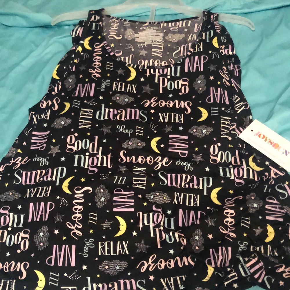 Sleep wear Med brand new